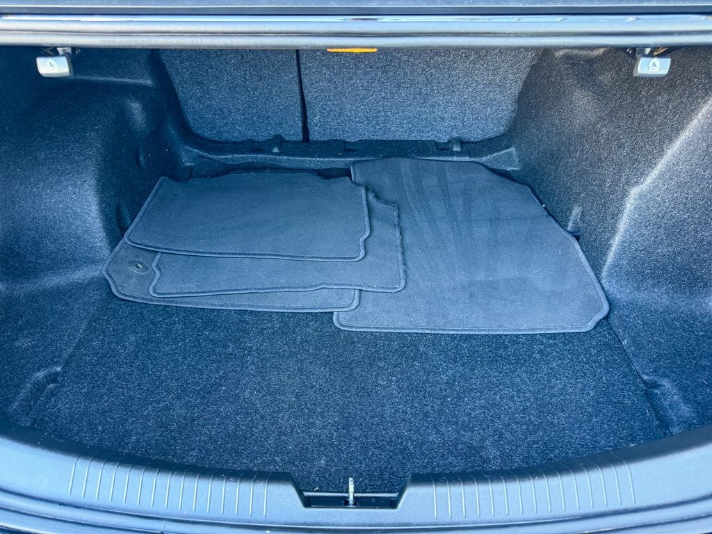 2023 Chevrolet Malibu LS 1LS