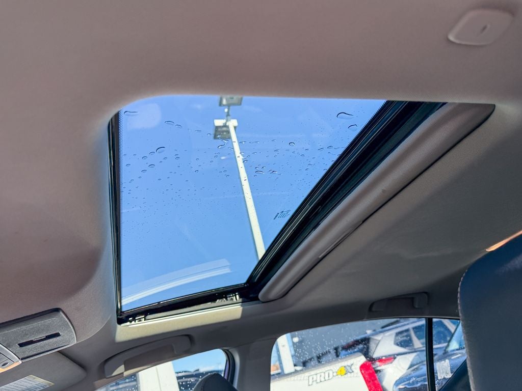 2022 Nissan Altima 2.0 SR