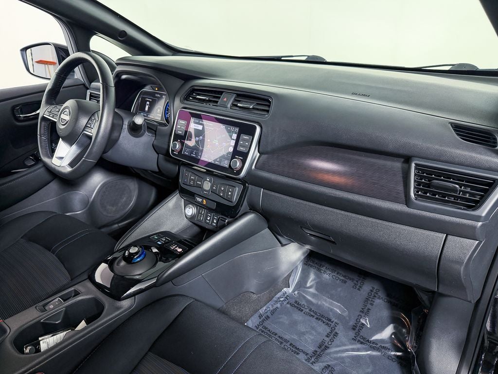 2023 Nissan Leaf SV Plus