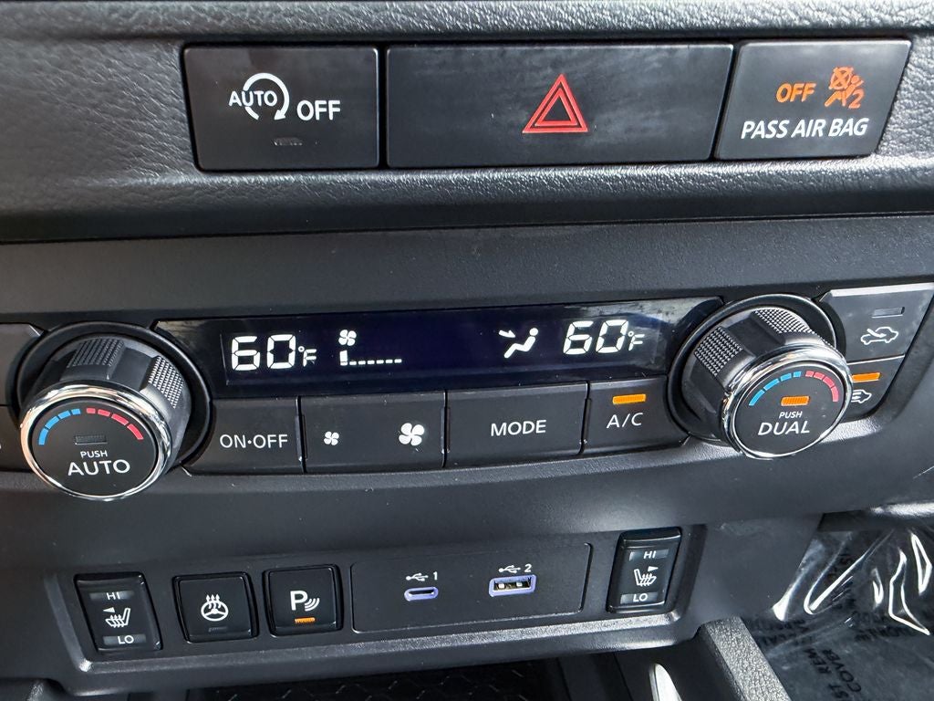 2024 Nissan Frontier SV