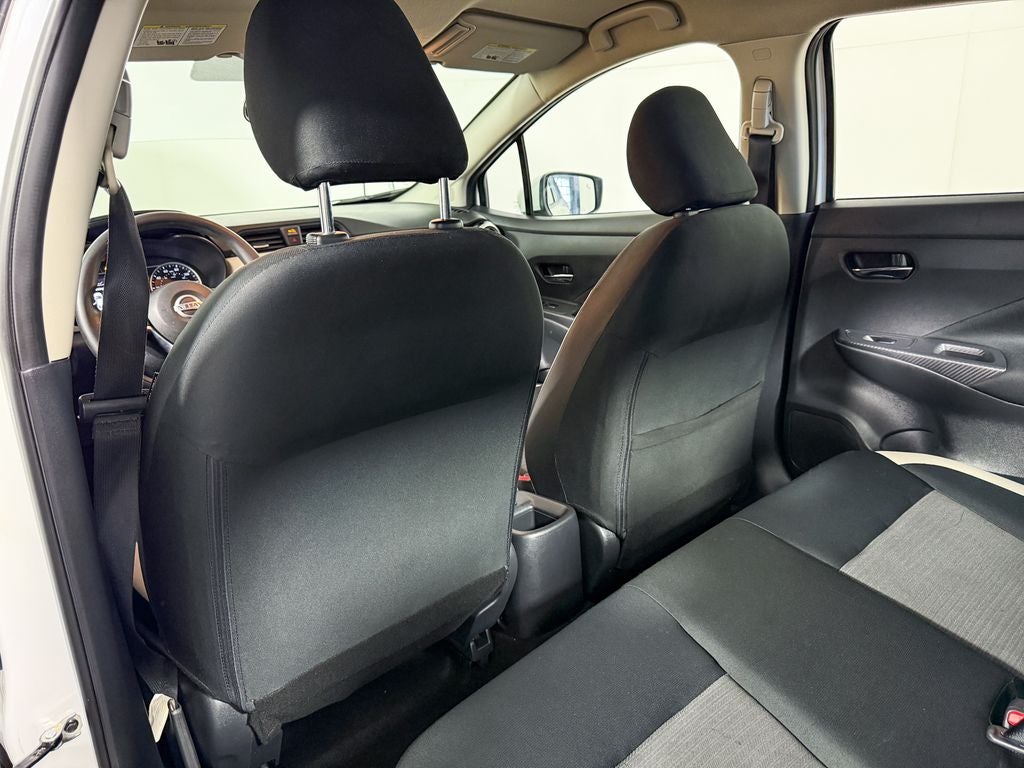 2021 Nissan Versa 1.6 SV