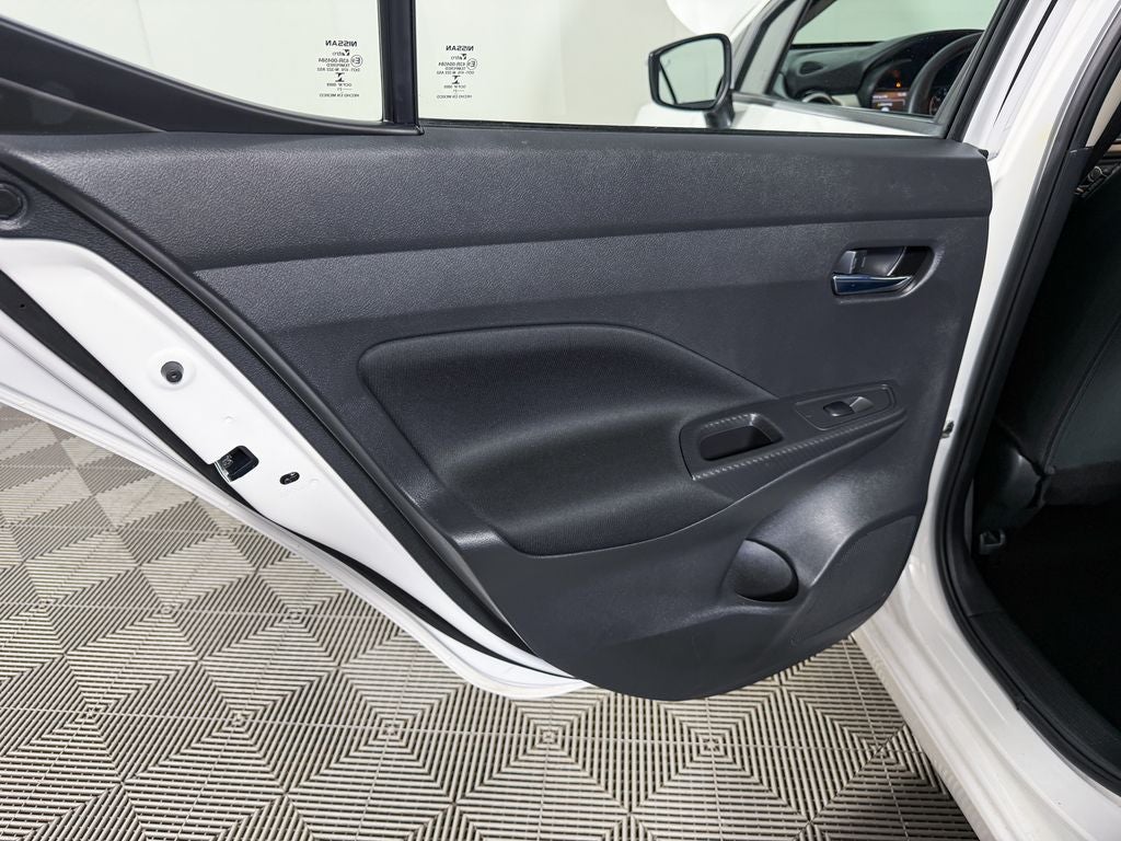 2021 Nissan Versa 1.6 SV