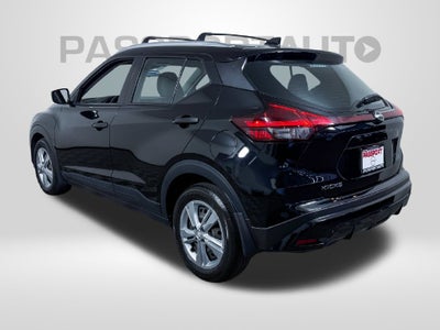 2023 Nissan Kicks S