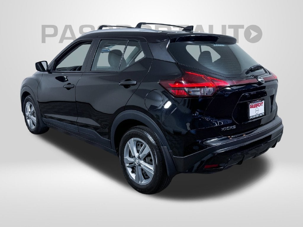 2023 Nissan Kicks S