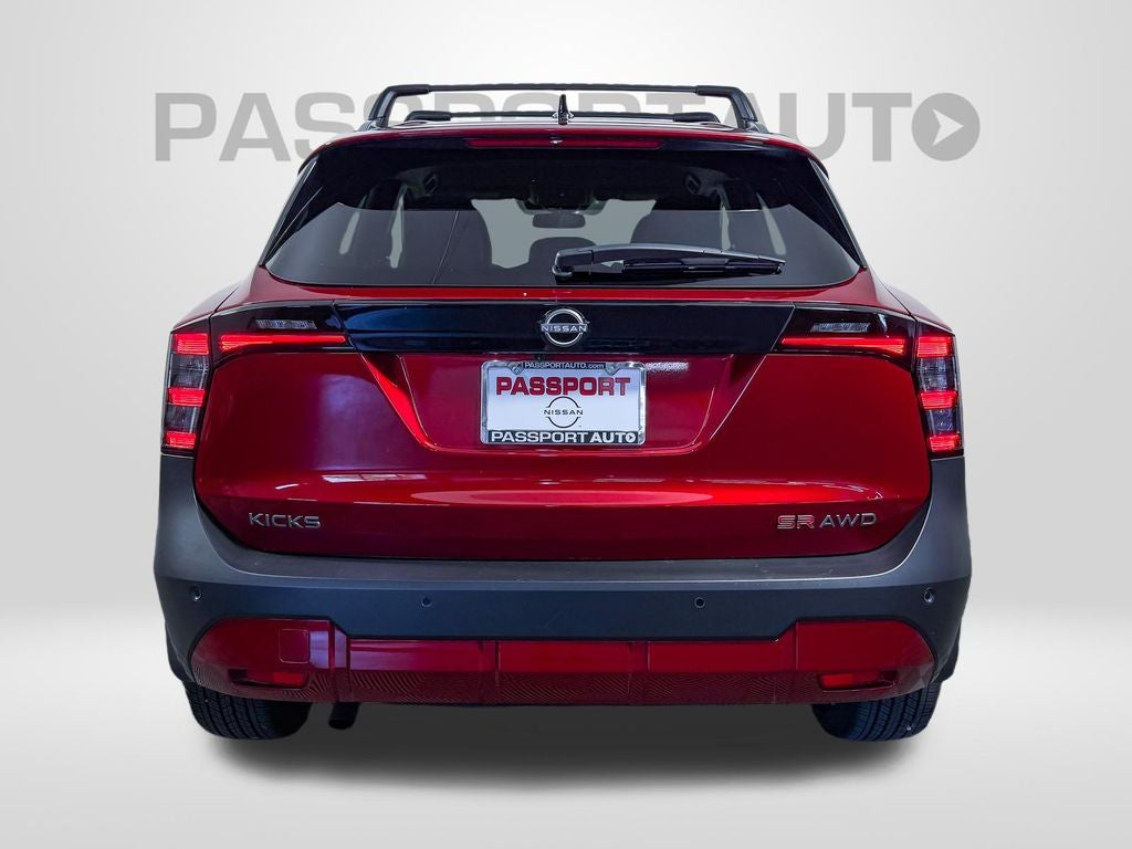 2026 Nissan Kicks SR