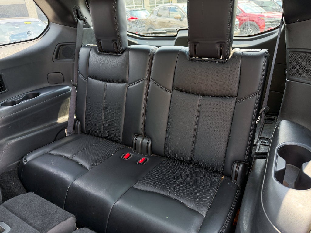 2017 Nissan Pathfinder Platinum