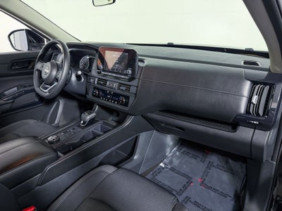 2024 Nissan Pathfinder S