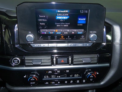 2024 Nissan Pathfinder SV