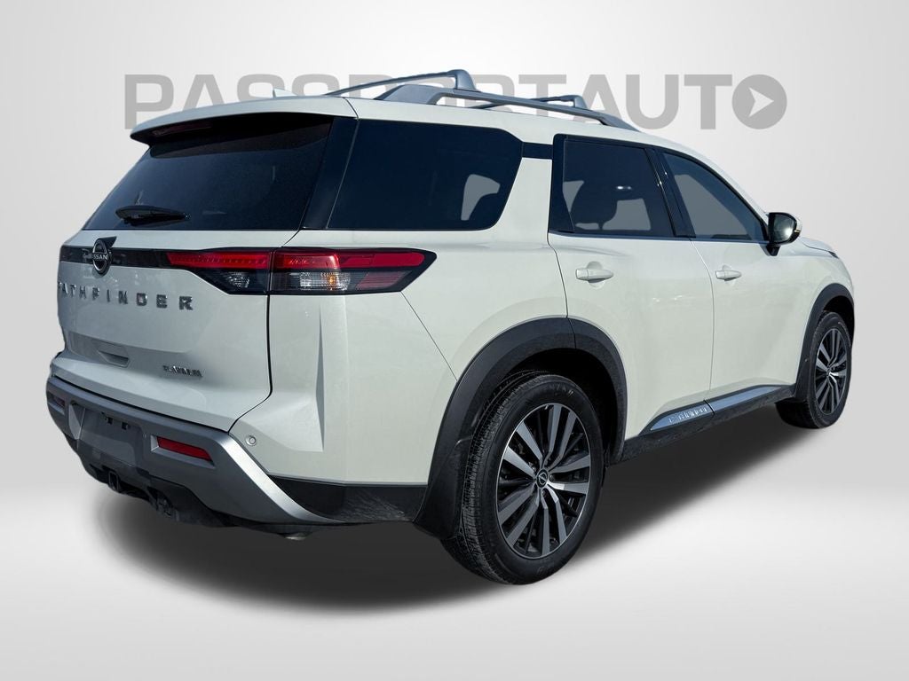 2024 Nissan Pathfinder Platinum