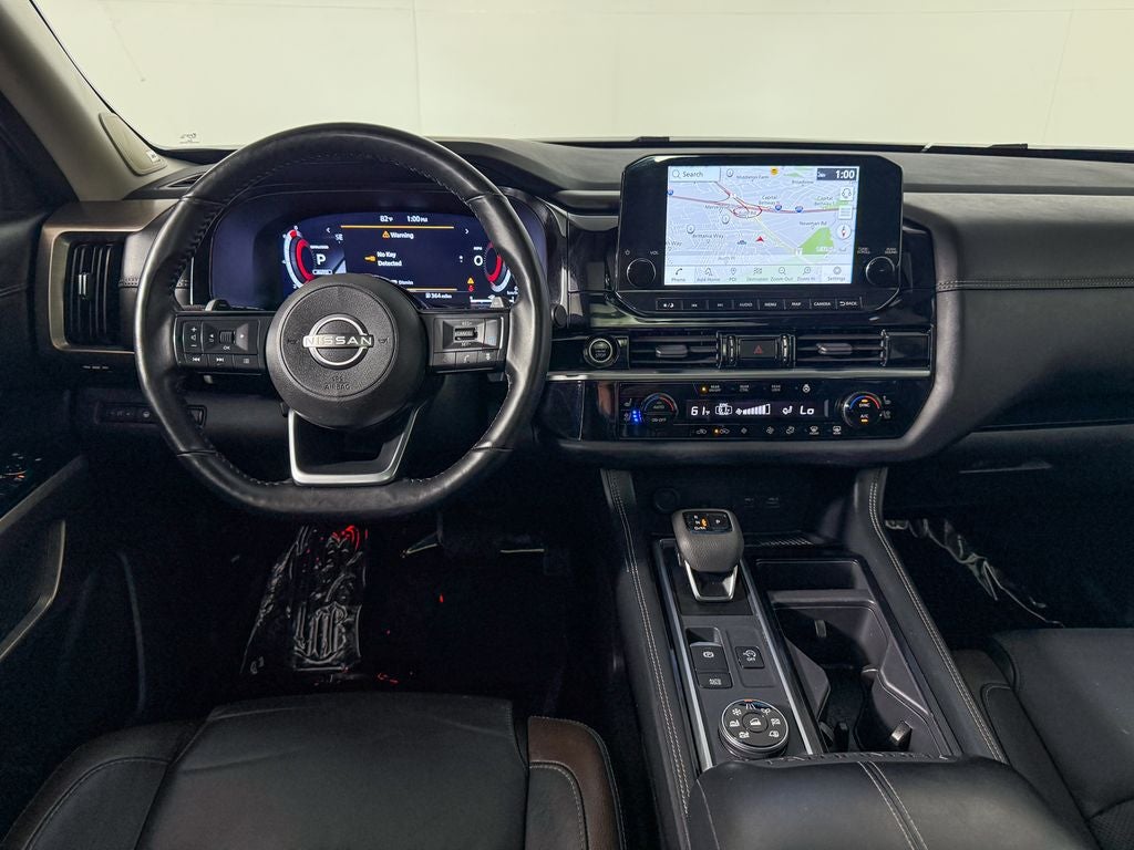 2024 Nissan Pathfinder Platinum