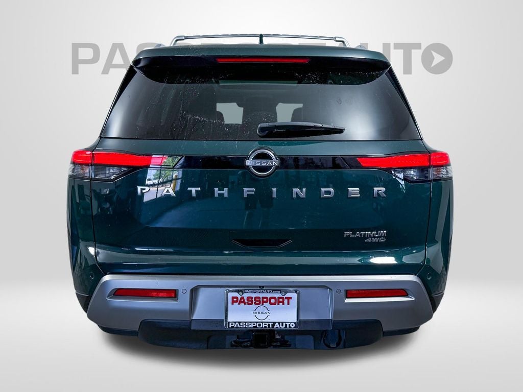 2024 Nissan Pathfinder Platinum
