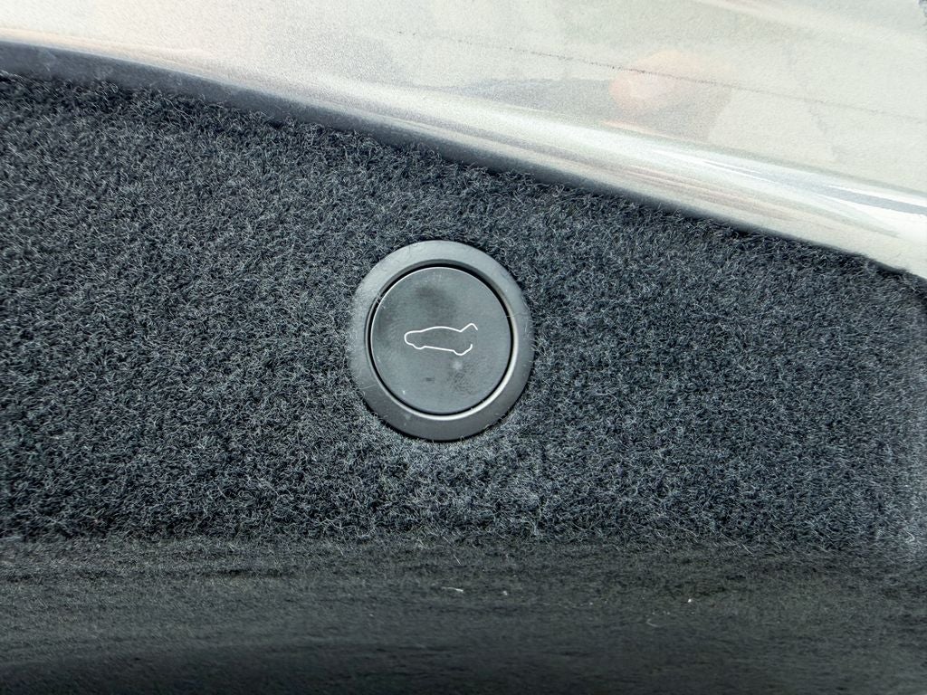 2025 Tesla Model 3 Standard