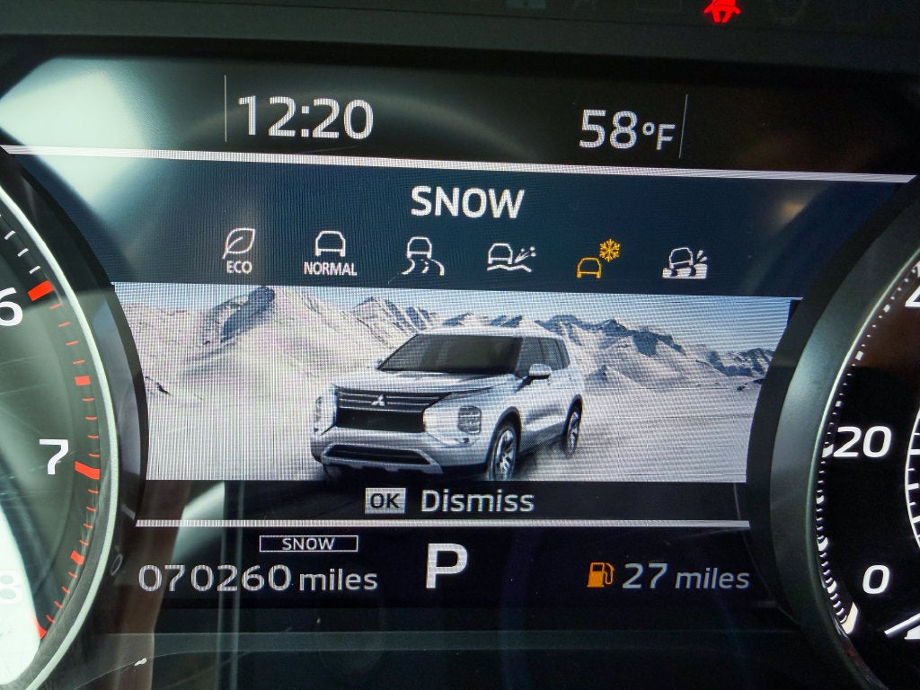 2022 Mitsubishi Outlander SE