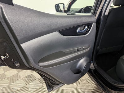 2022 Nissan Rogue Sport SV