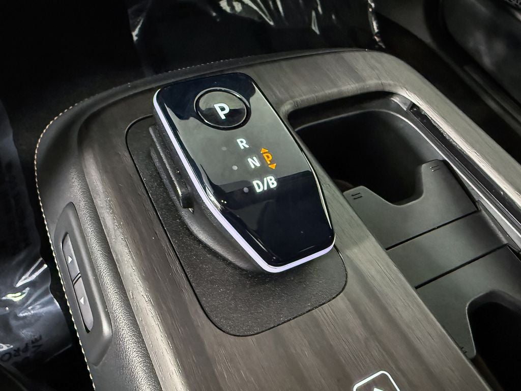 2025 Nissan Ariya EVOLVE+ e-4ORCE