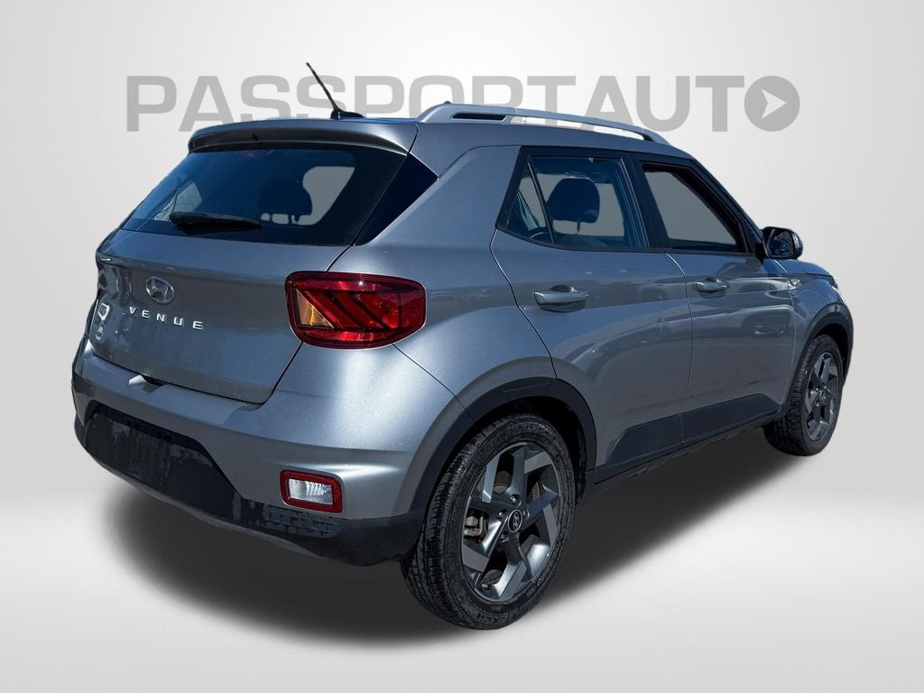 2023 Hyundai Venue SEL