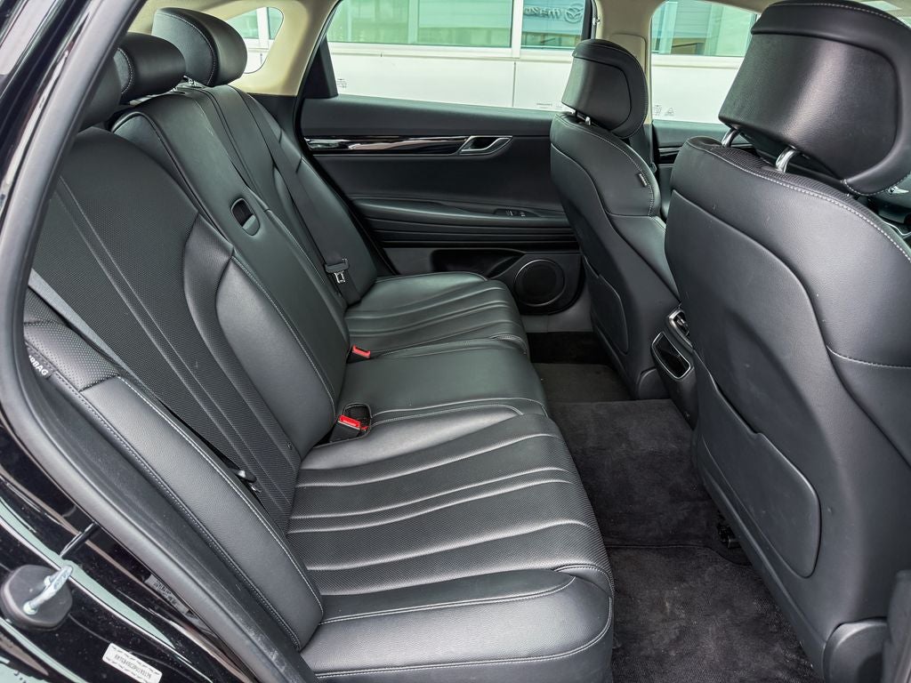 2023 Genesis G80 2.5T