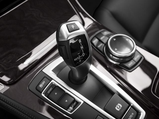 2016 BMW 5 Series 528i xDrive