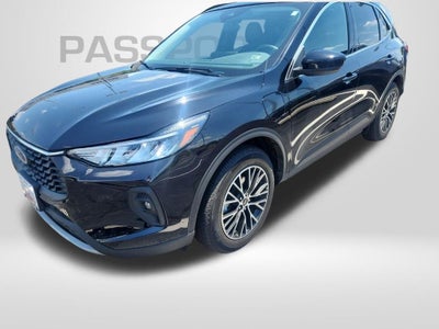 2025 Ford Escape Plug-In Hybrid Base