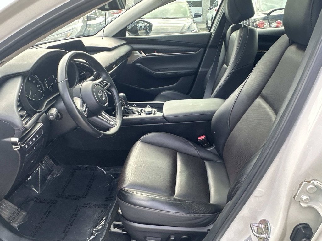 2022 Mazda Mazda3 Premium Plus