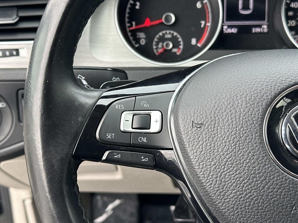 2016 Volkswagen Golf TSI S 4-Door