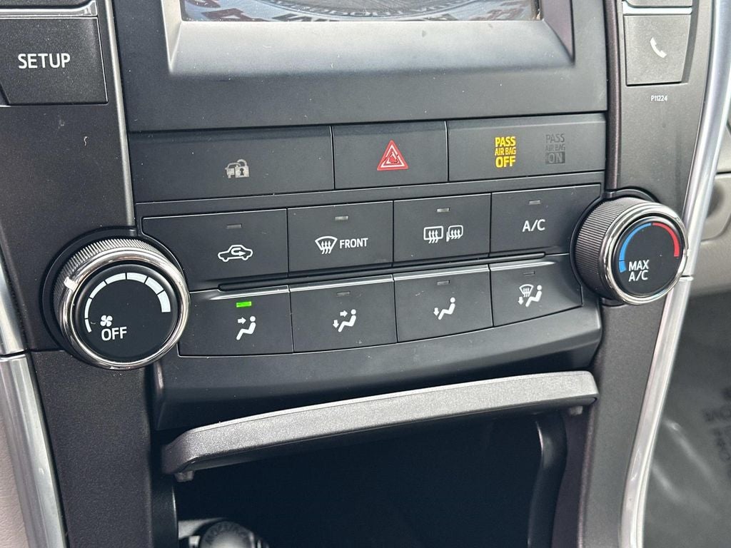 2016 Toyota Camry XLE