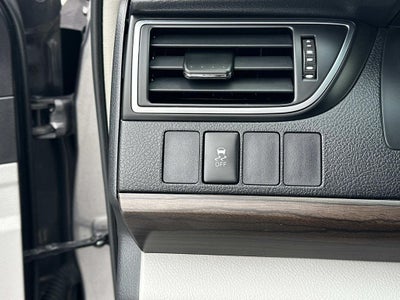 2016 Toyota Camry XLE