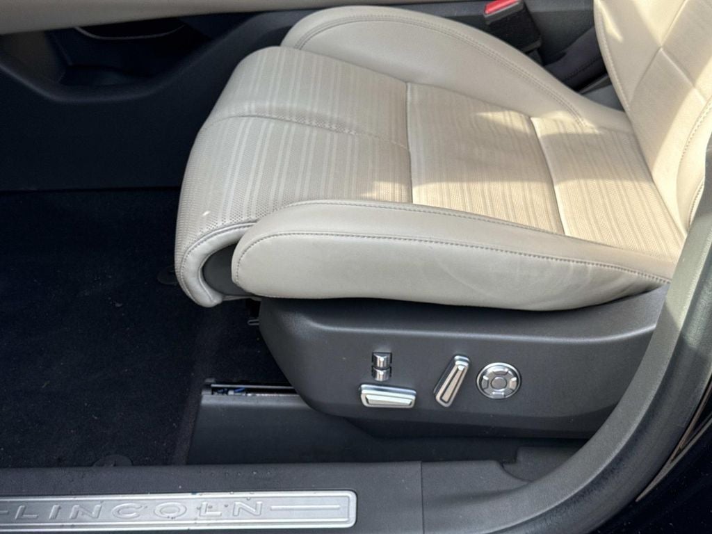 2025 Lincoln Nautilus Reserve