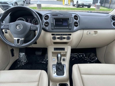2016 Volkswagen Tiguan SE 4Motion