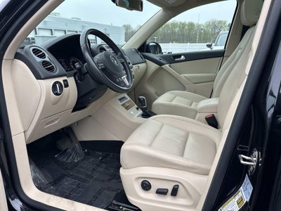 2016 Volkswagen Tiguan SE 4Motion