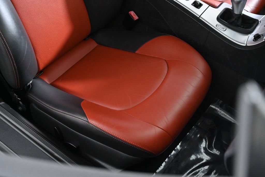 2005 Chrysler Crossfire Base