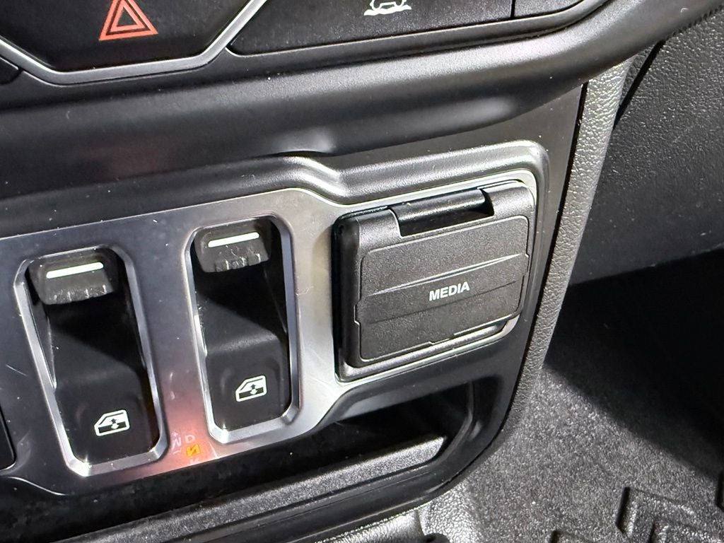 2022 Jeep Wrangler Sport S