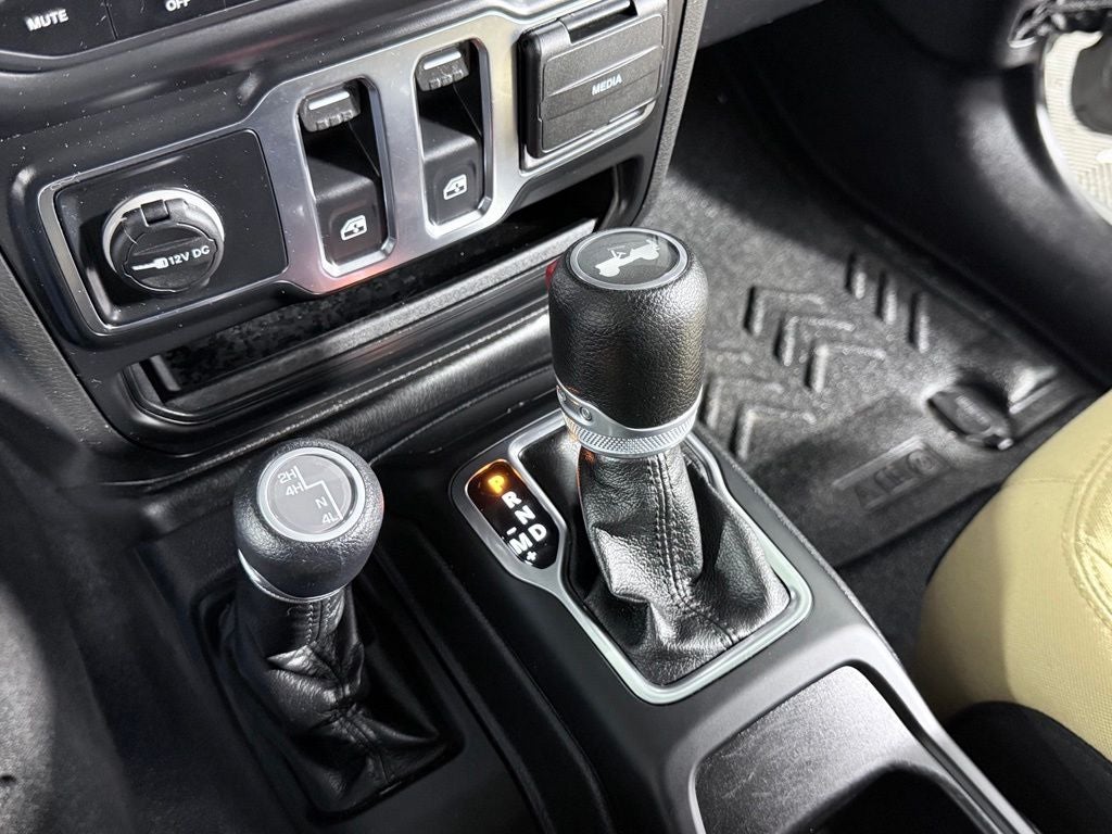 2022 Jeep Wrangler Sport S
