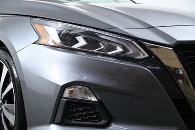 2022 Nissan Altima 2.5 SR Certified Select