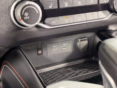 2024 Nissan Altima 2.5 SR Premium