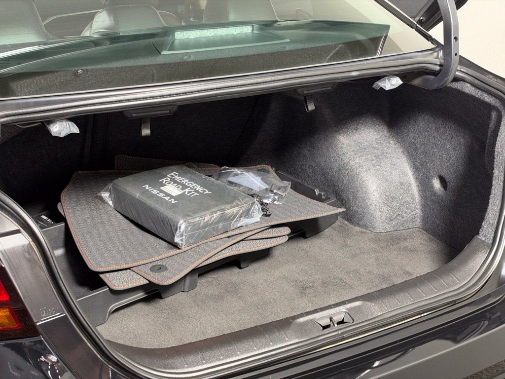 2024 Nissan Altima 2.5 SR Premium