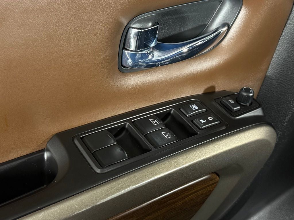 2021 Nissan Titan Platinum Reserve