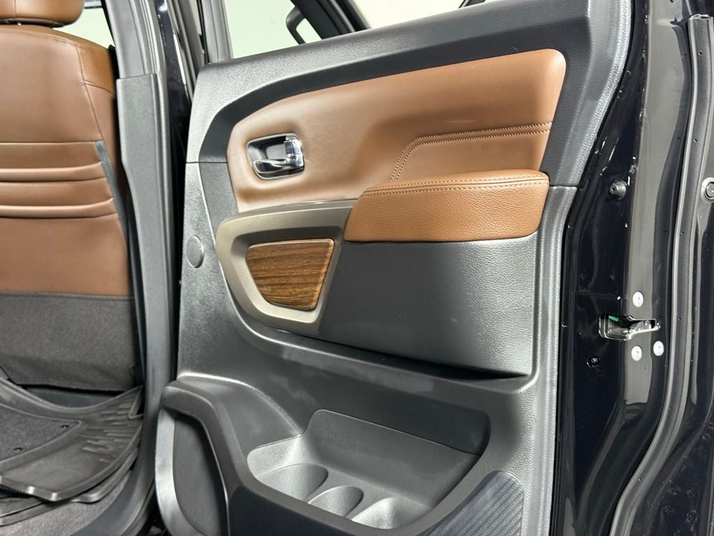 2021 Nissan Titan Platinum Reserve