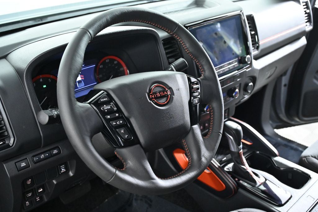 2023 Nissan Frontier PRO-4X Nissan Certified