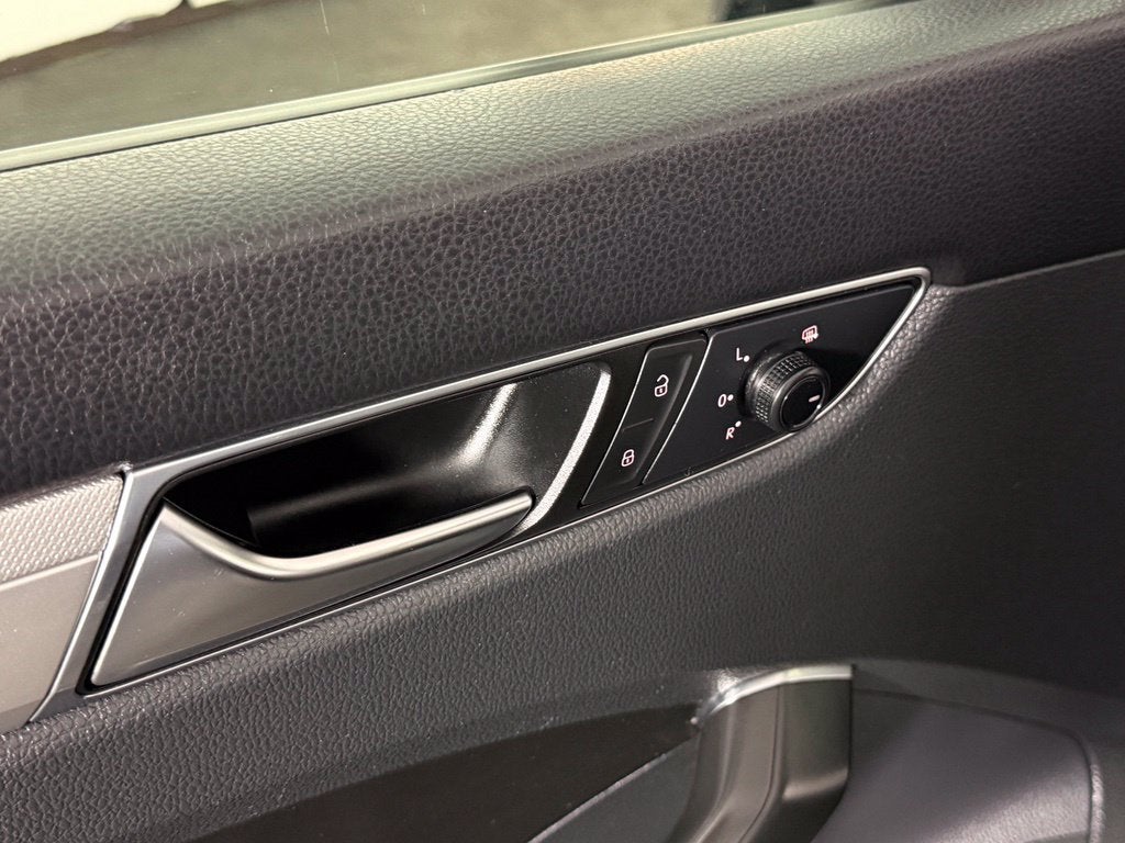 2019 Volkswagen Passat 2.0T Wolfsburg