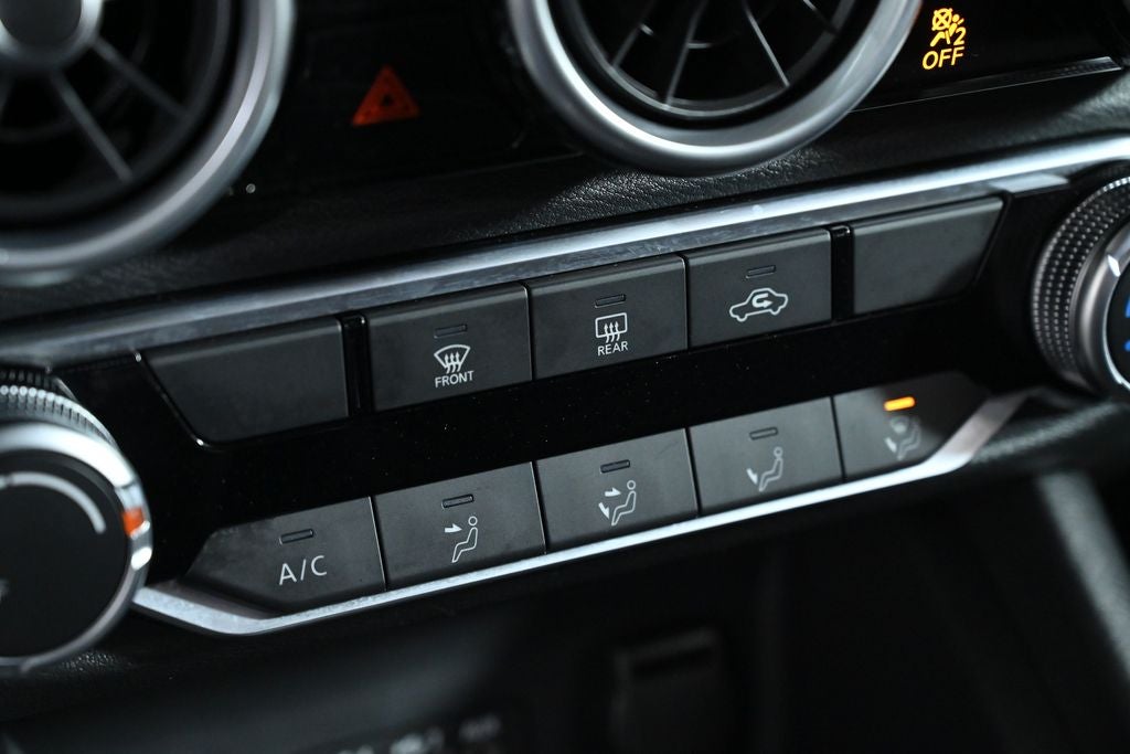 2025 Nissan Sentra SV Nissan Certified