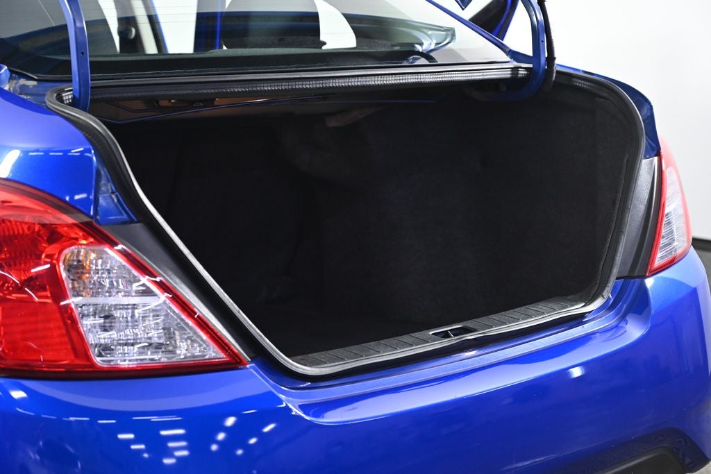 2016 Nissan Versa 1.6 SL