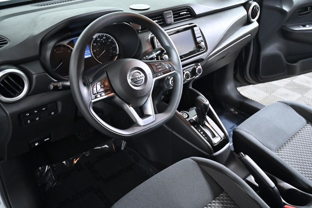 2020 Nissan Versa 1.6 S
