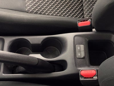 2022 Nissan Versa 1.6 S
