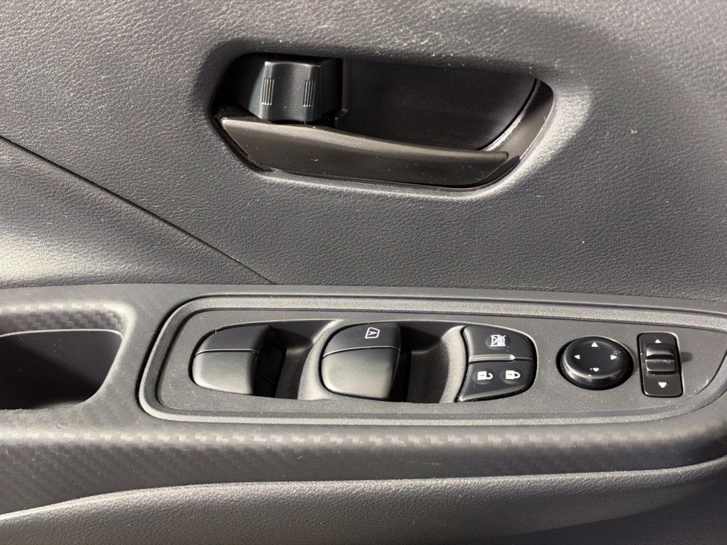 2022 Nissan Versa 1.6 S