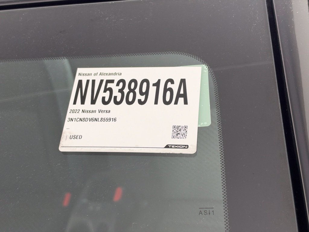 2022 Nissan Versa 1.6 S