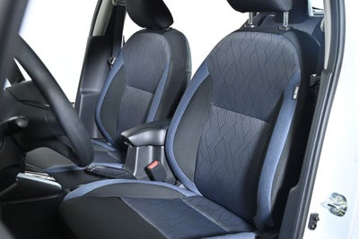 2025 Nissan Versa 1.6 SV Nissan Certified