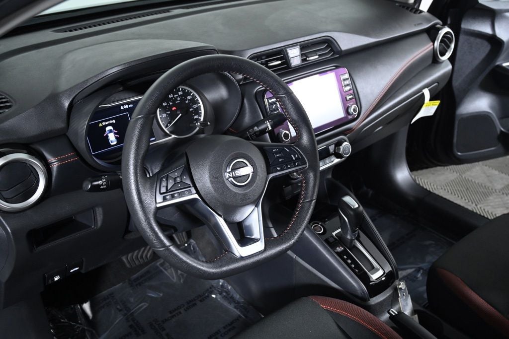 2025 Nissan Versa 1.6 SR Nissan Certified