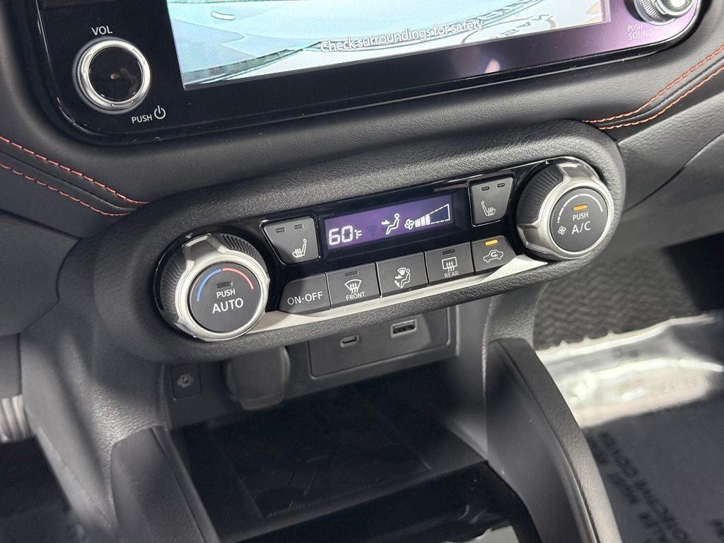 2025 Nissan Versa 1.6 SR Nissan Certified