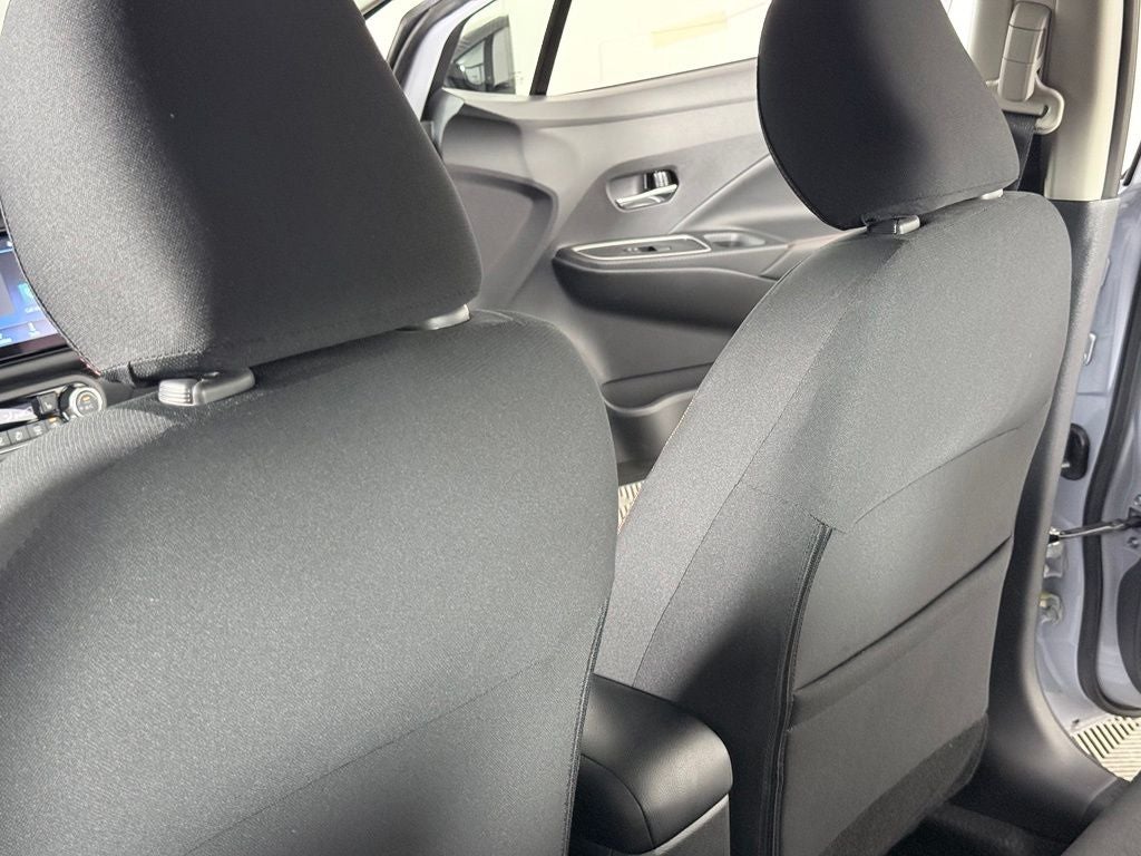 2025 Nissan Versa 1.6 SR Nissan Certified